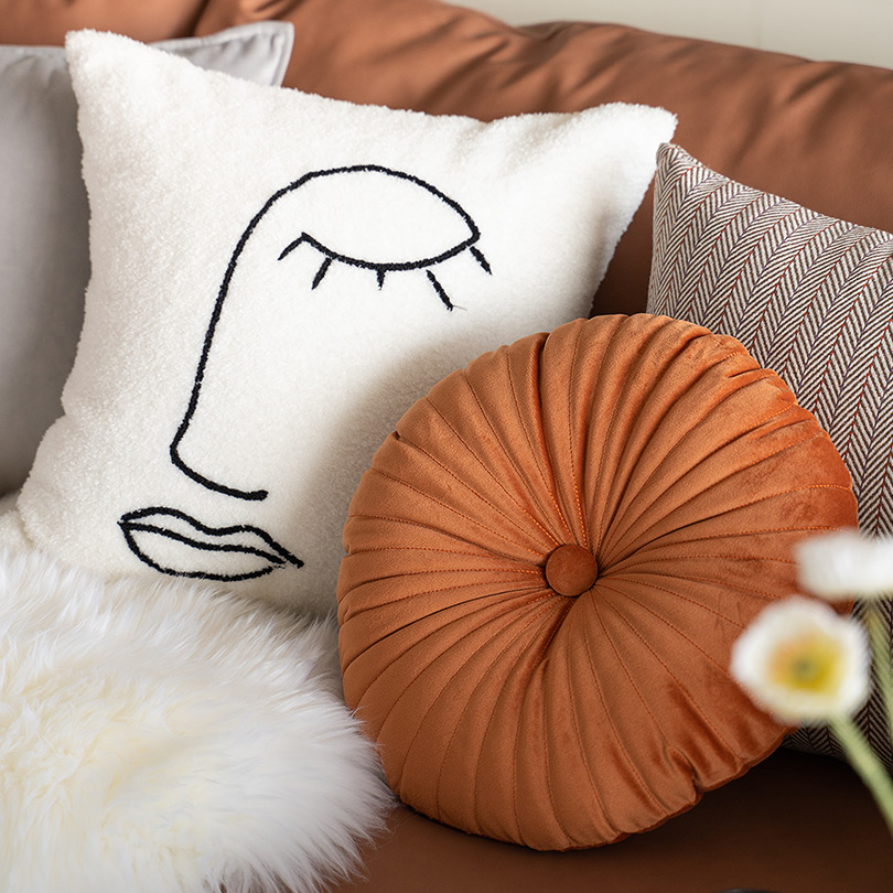 Garrity Pillow Cover & Insert